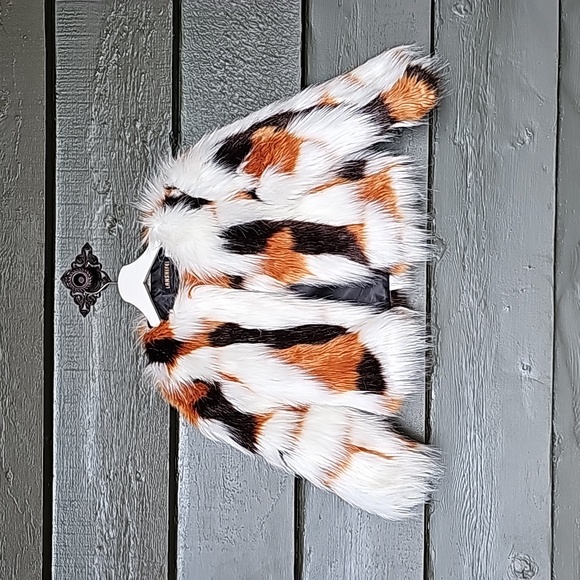 Faux Fur Coat - Picture 2 of 4